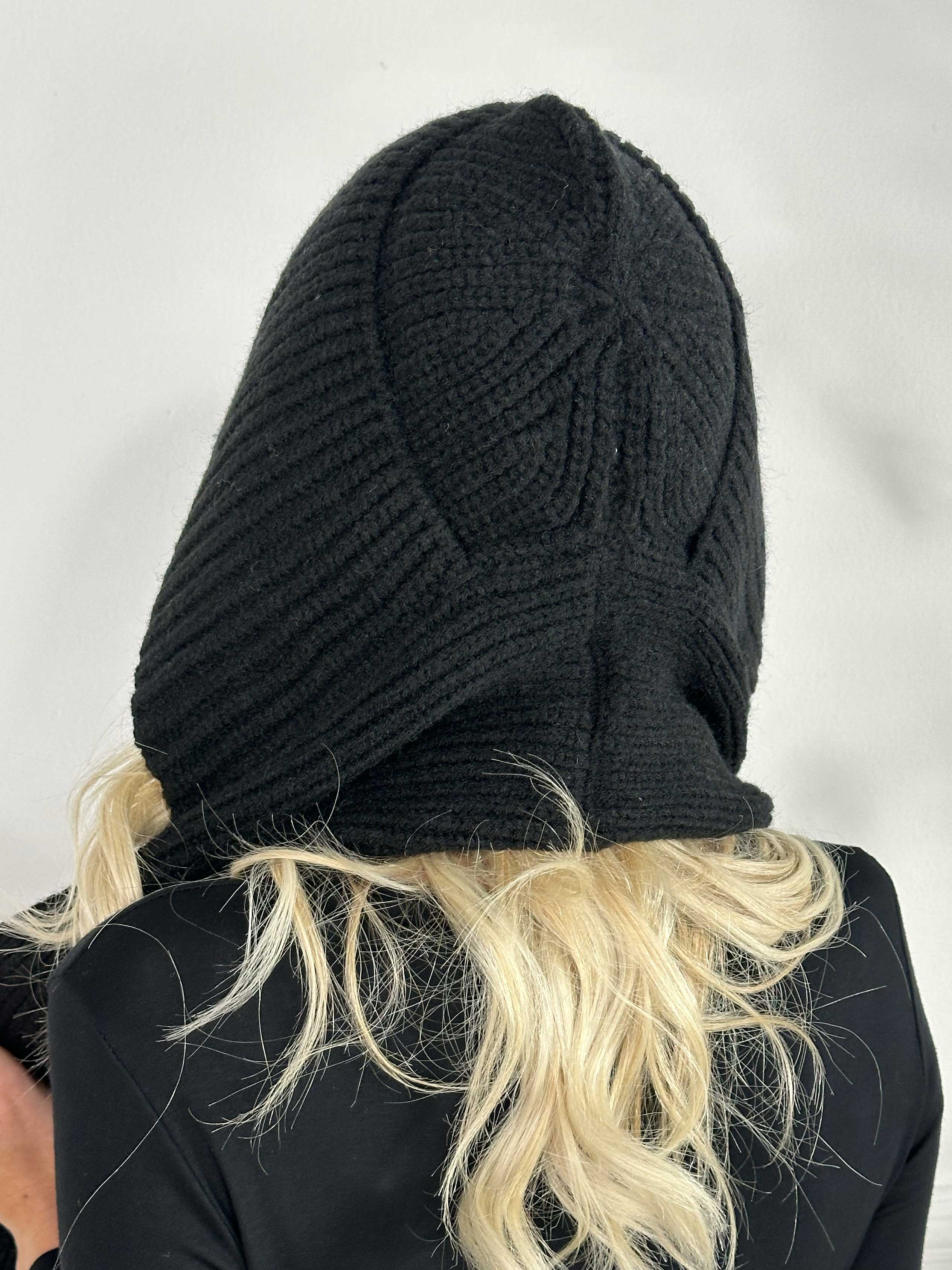 Asmita - Mjuk halsduk med huva